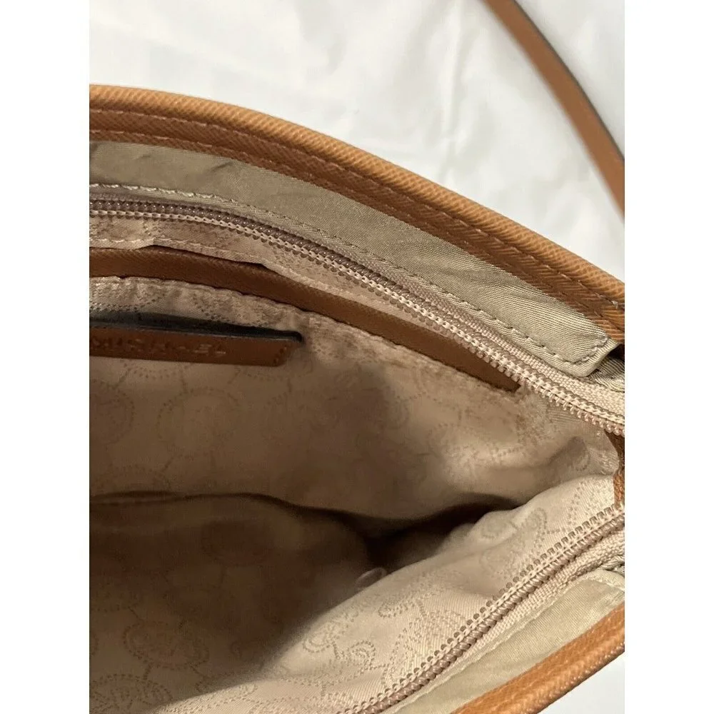 Michael Kors crossbody